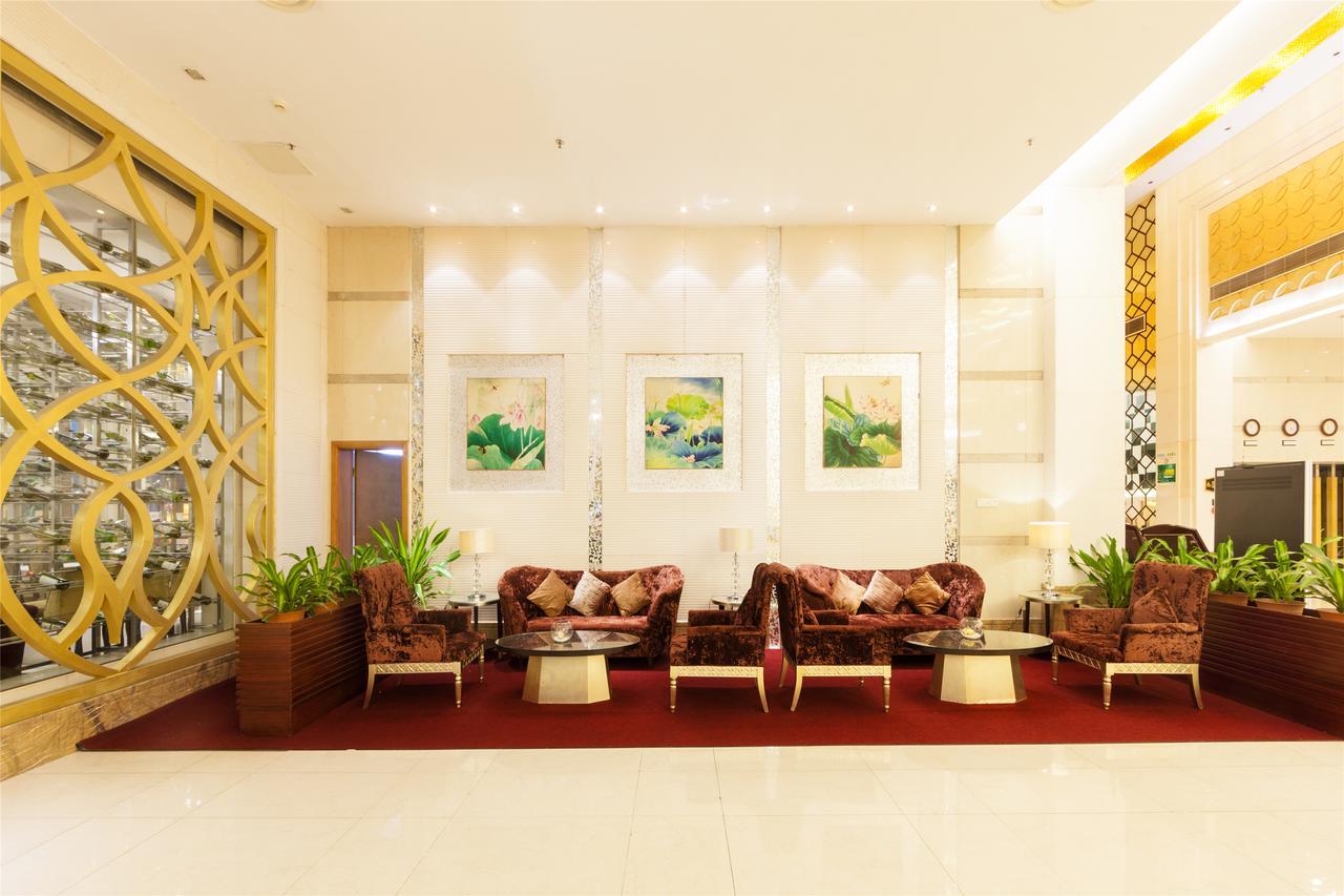 Country Garden Phoenix Hotel Zhaoqing Exterior photo