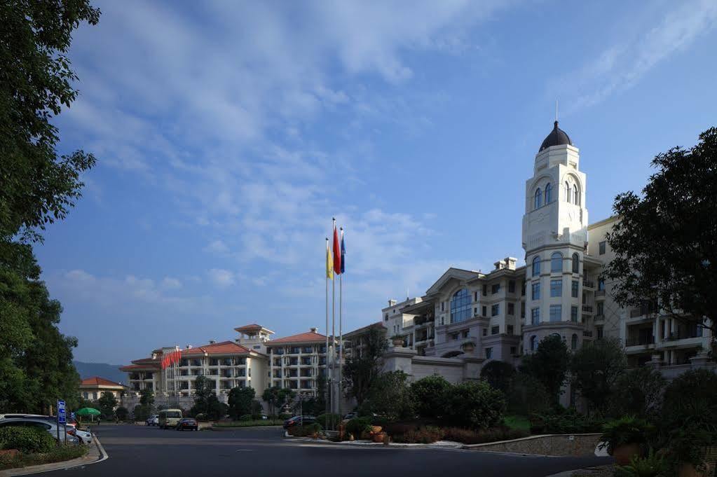 Country Garden Phoenix Hotel Zhaoqing Exterior photo